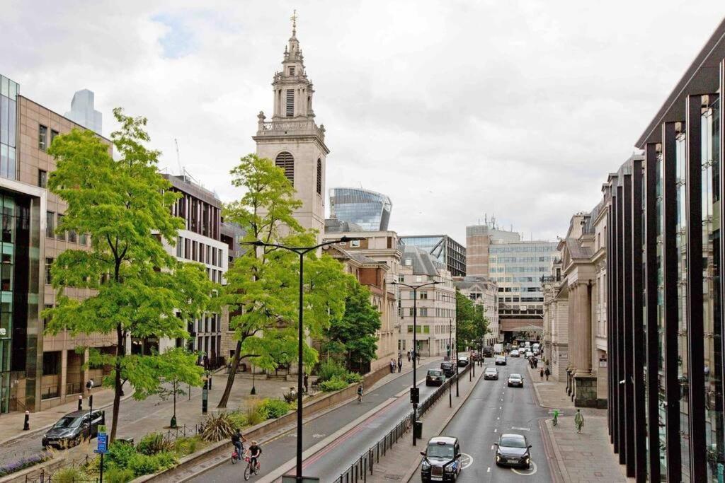 Cosy 1 Bed Globe View St Pauls